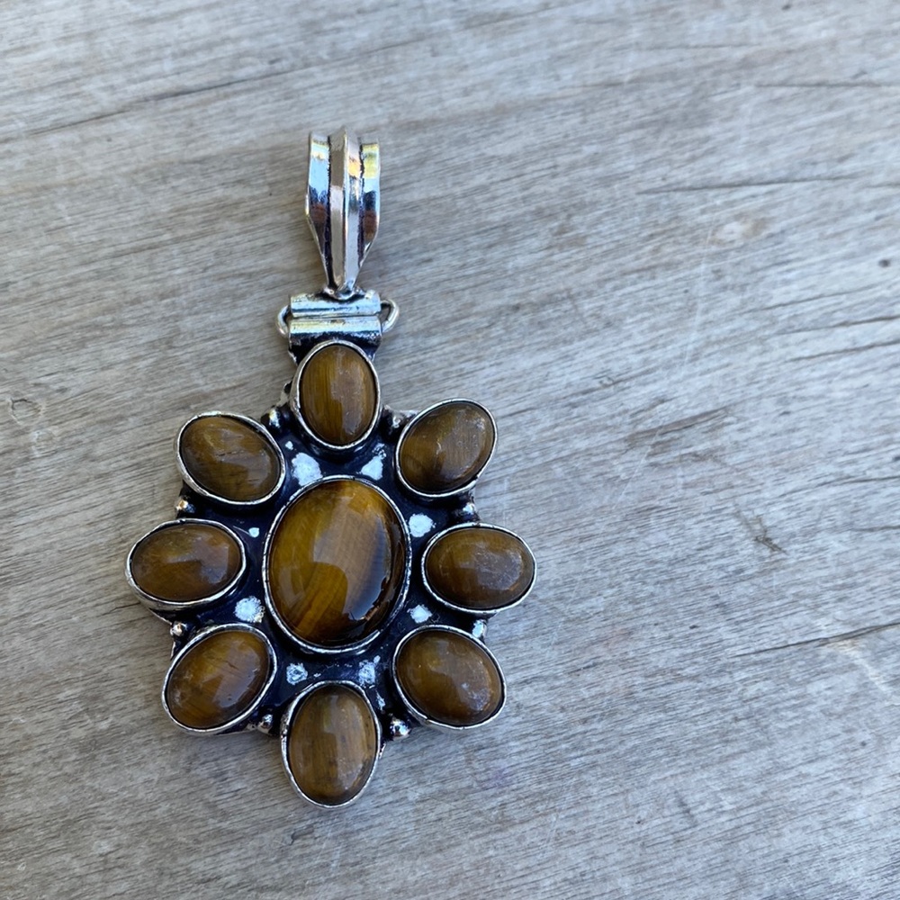 Tigers eye pendant